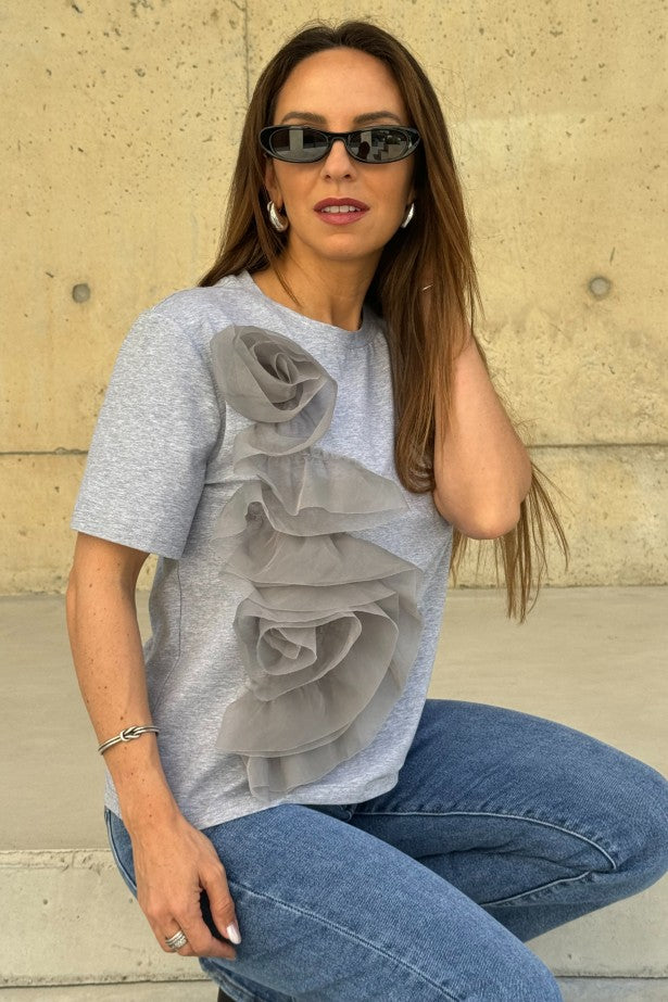 TShirt com Flores em Organza